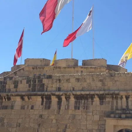Casa Cara Il-Birgu