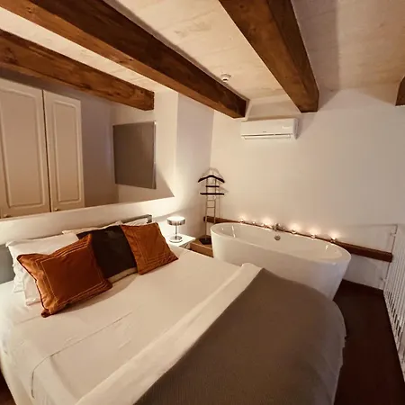 Casa Cara *